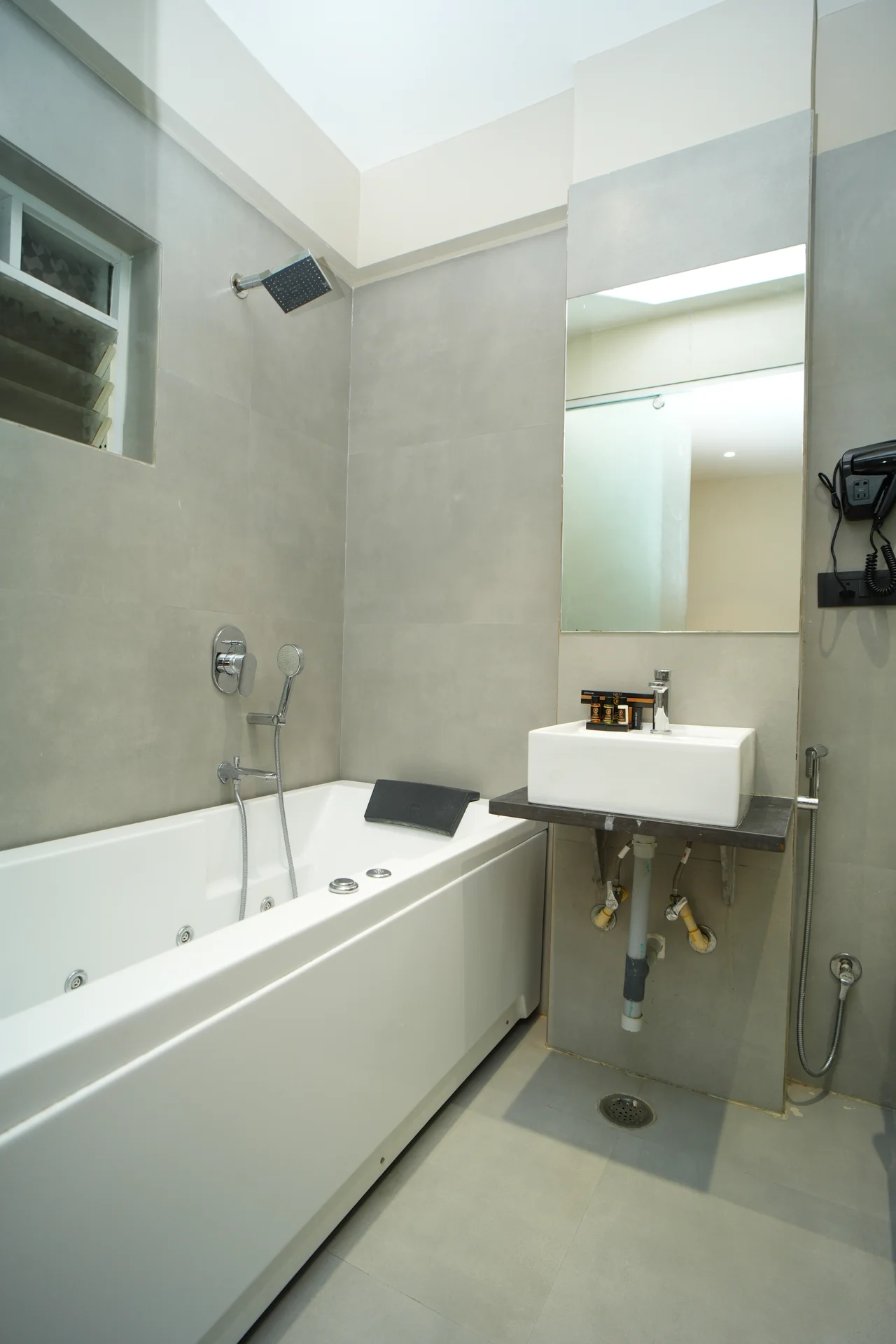 Suite Room